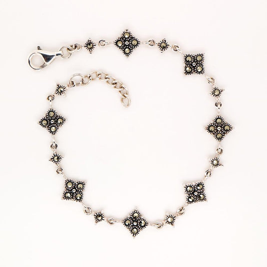 Marcasite Bracelet with Diamond Shapes in Silver