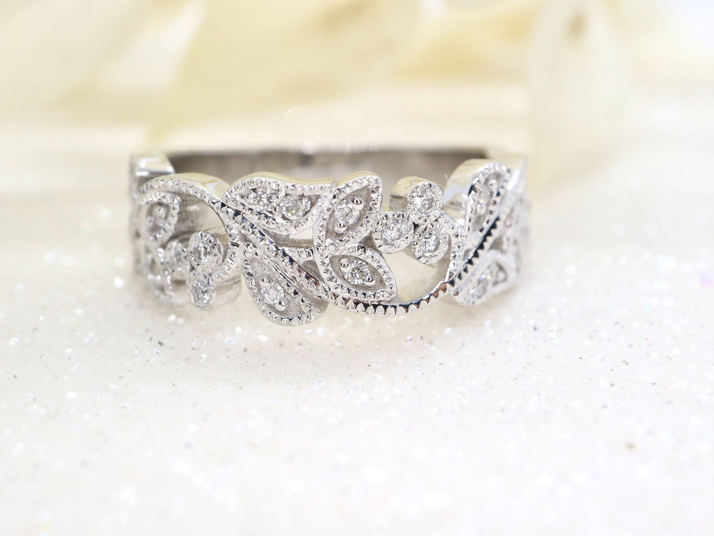 14k Vine and leaf white gold diamond ring , Filigree diamond ring, natural inspired round  sapphire and diamond vine band
