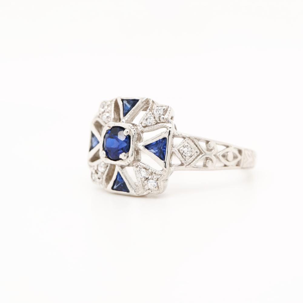 Vintage Sapphire Silver ring with CZ
