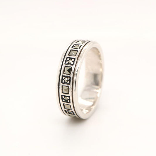 Alternating marcasite band in Silver