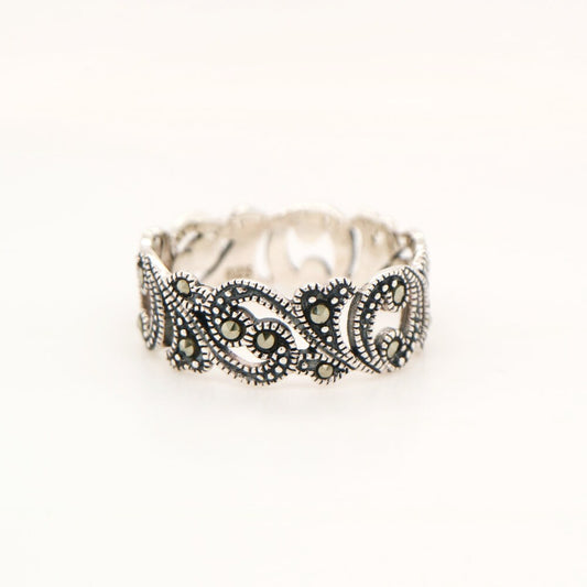 Marcasite Filigree ring in Silver