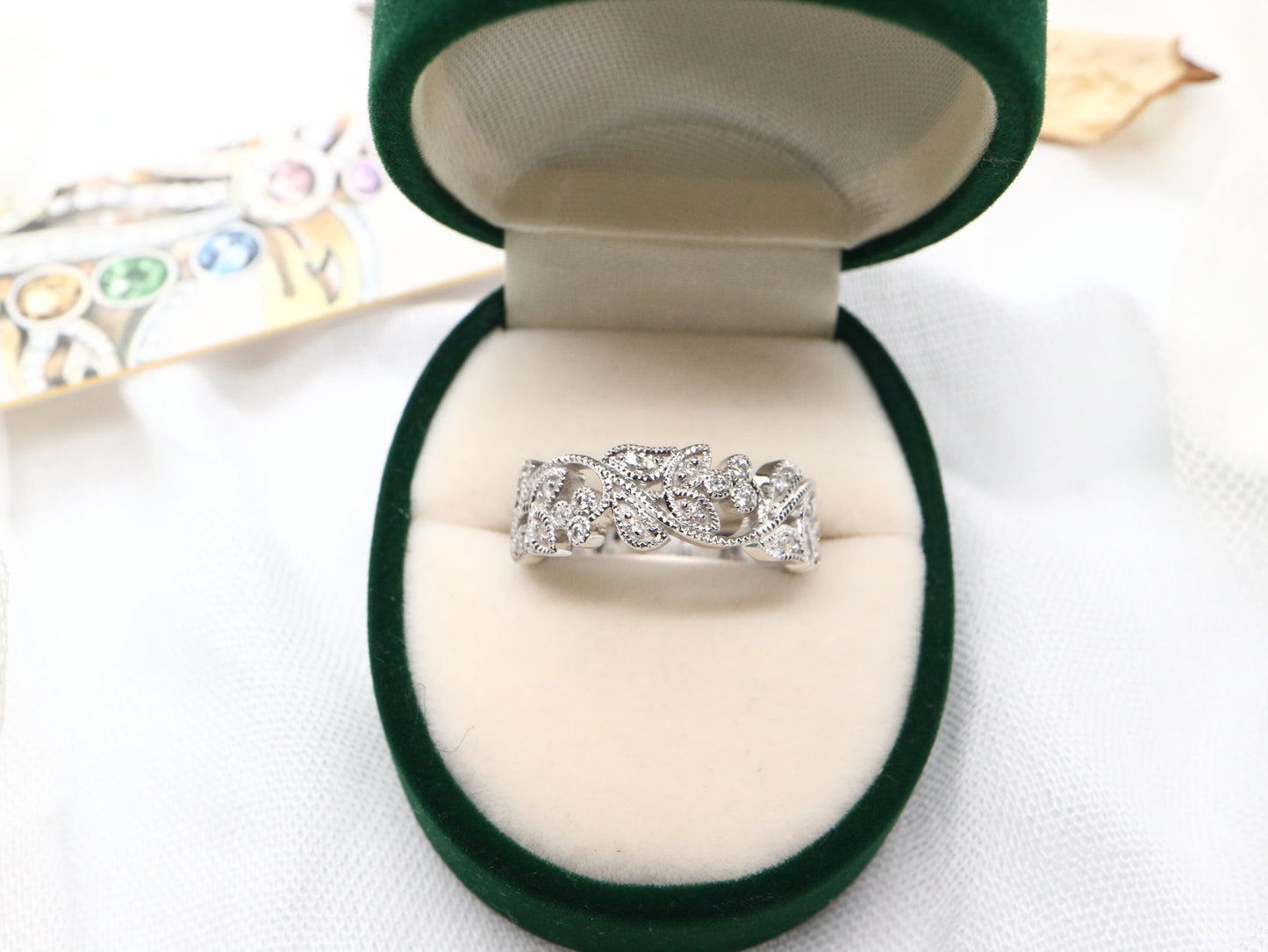 14k Vine and leaf white gold diamond ring , Filigree diamond ring, natural inspired round sapphire and diamond vine band