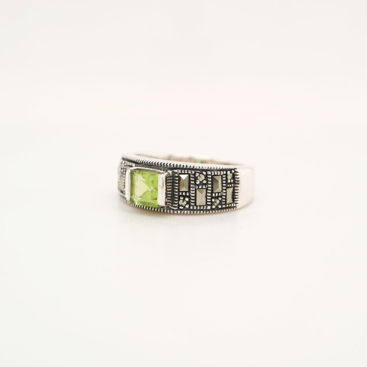 Marcasite Band with period  in Silver