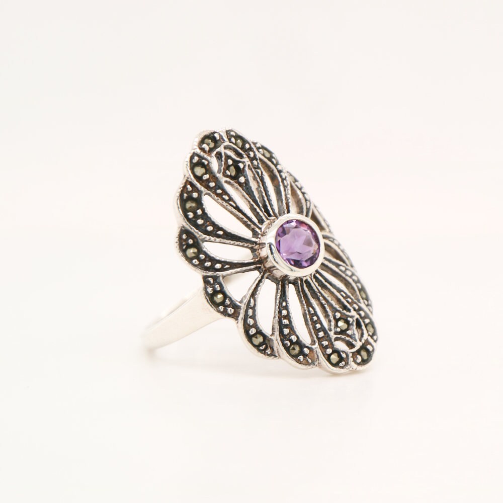 Marcasite Burst ring with Amethyst in Silver