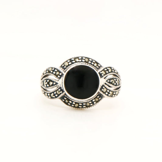 Marcasite and Onyx ring in Silver