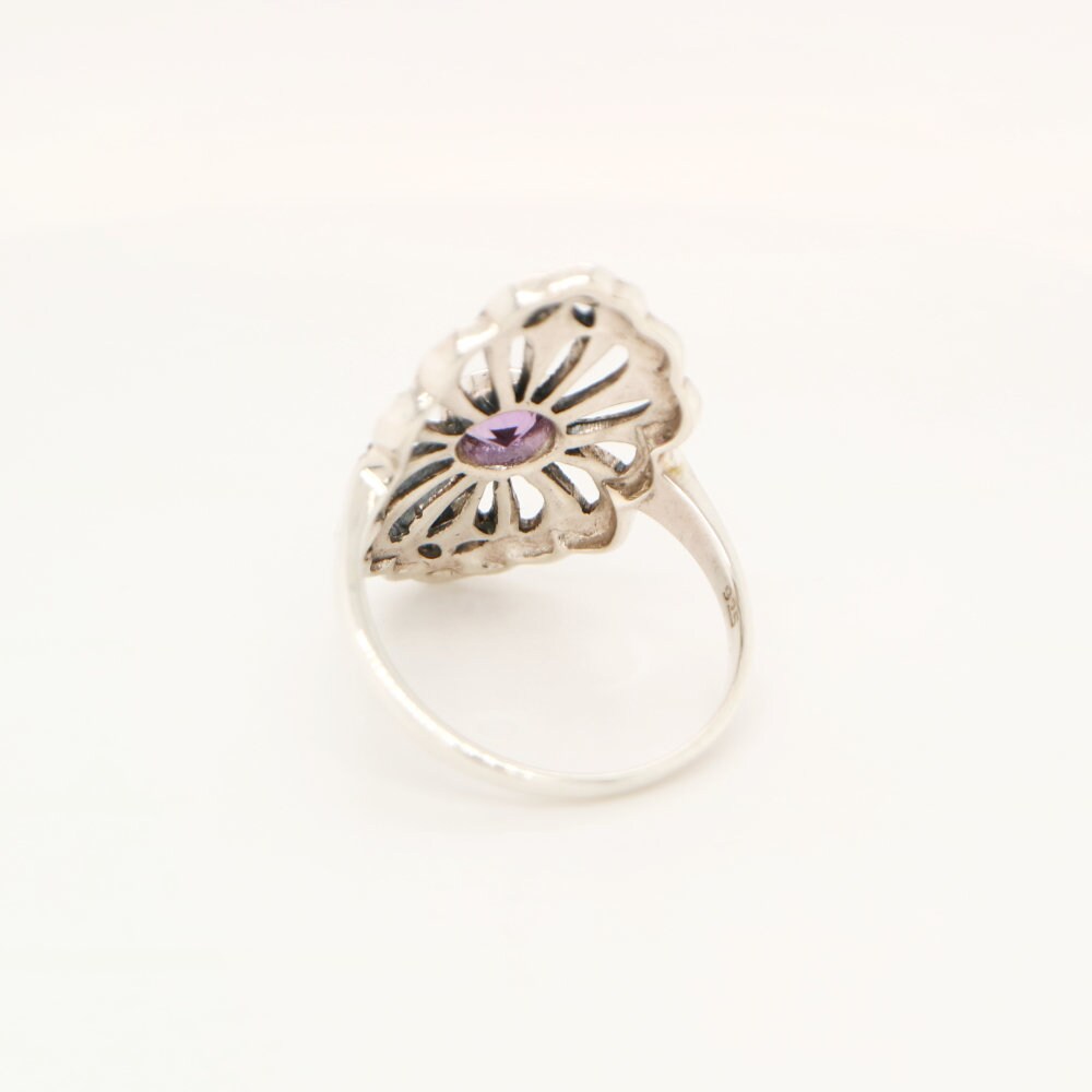 Marcasite Burst ring with Amethyst in Silver