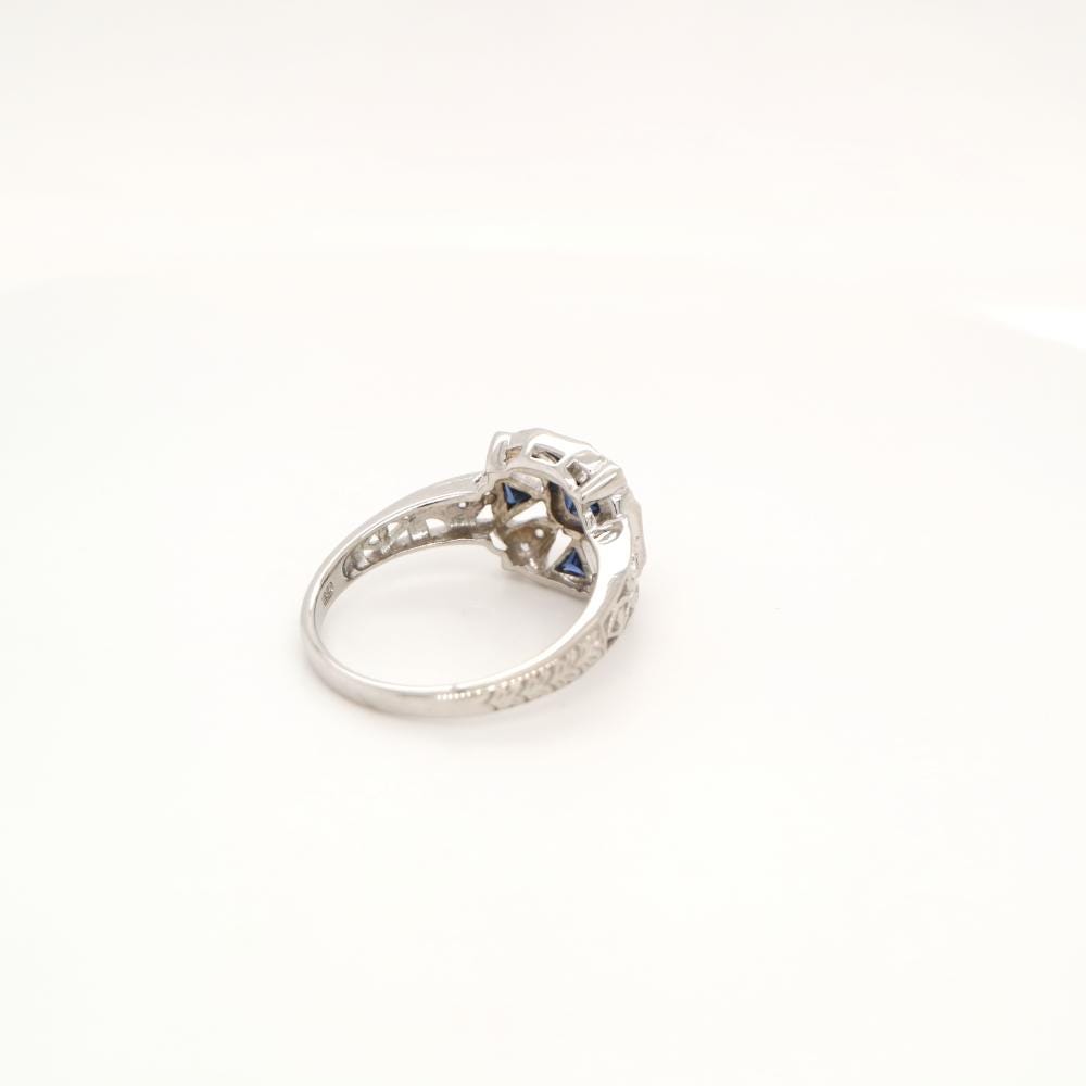 Vintage Sapphire Silver ring with CZ
