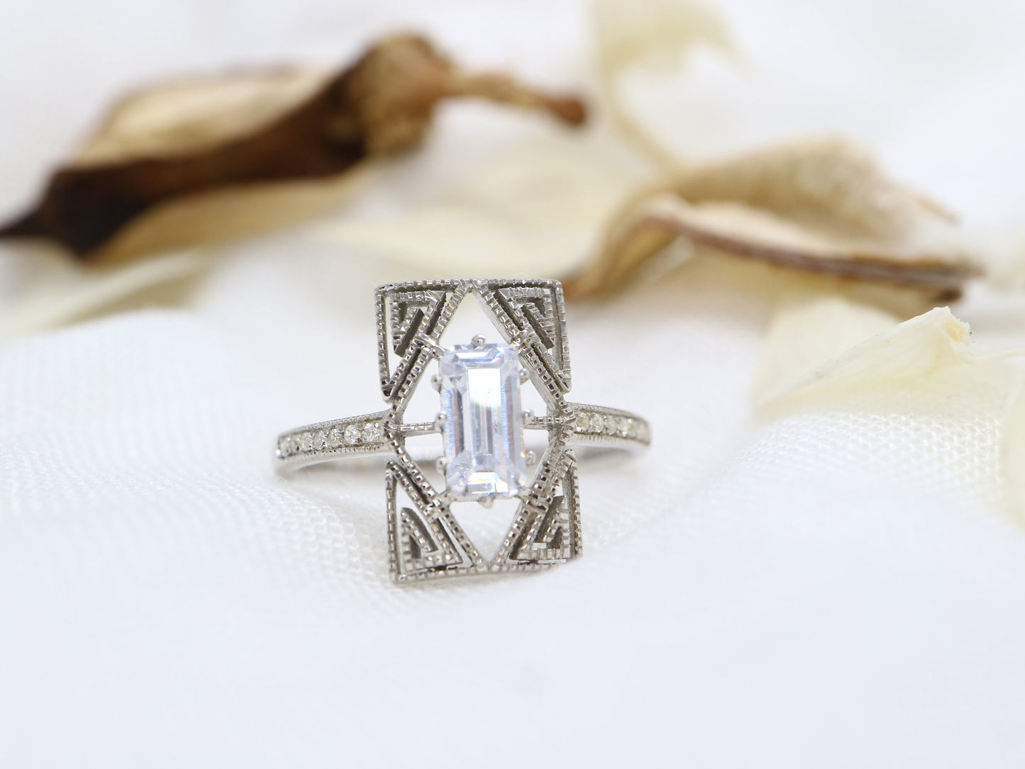 Art Deco sterling silver ring, Vintage cubic zirconia engagement ring, Vintage wedding ring