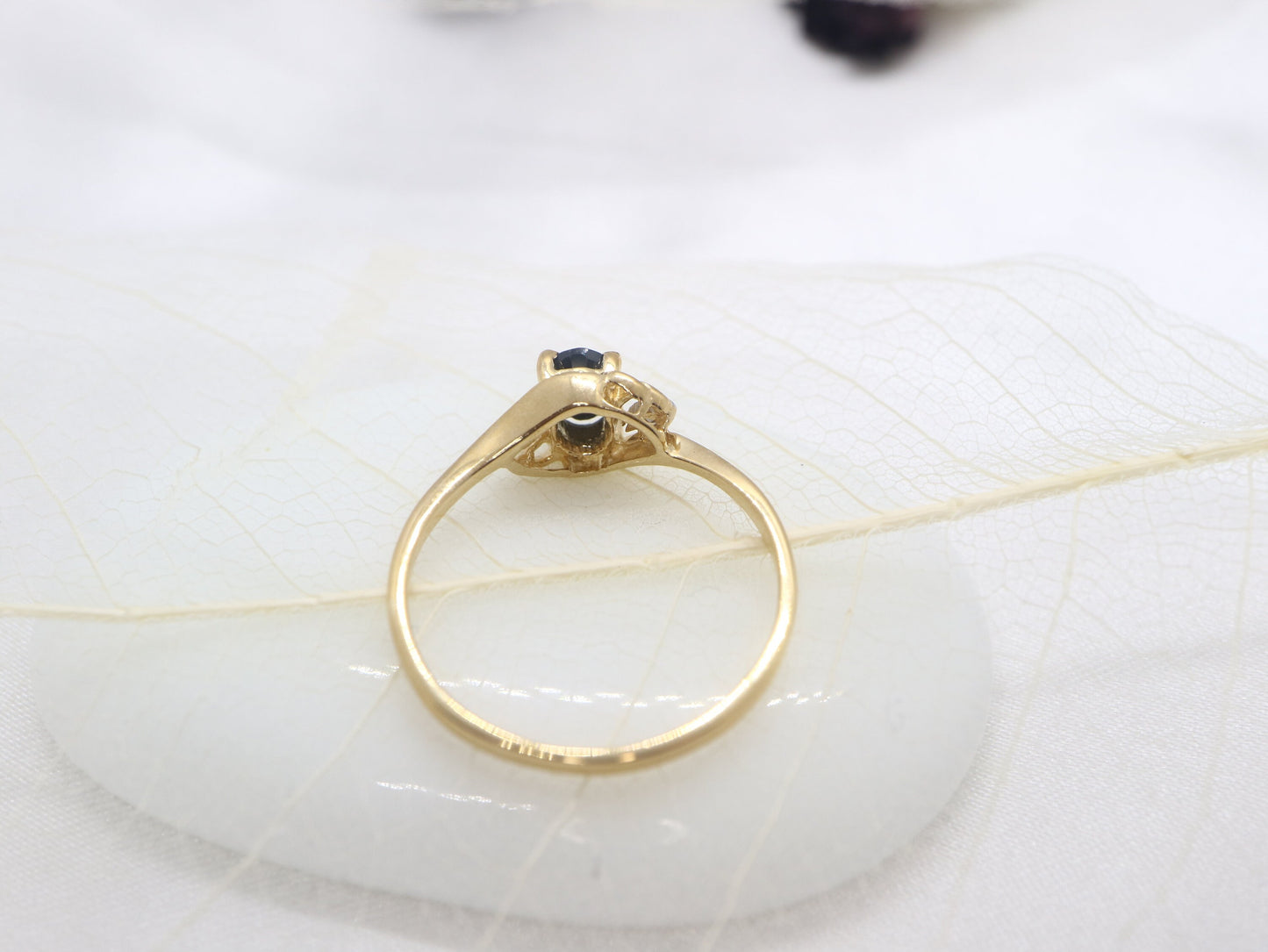 Vintage  14k Yellow Gold Sapphire and Diamond  Ring，14k white gold natural sapphire and diamond  Engagement Ring, Valentine's day gift