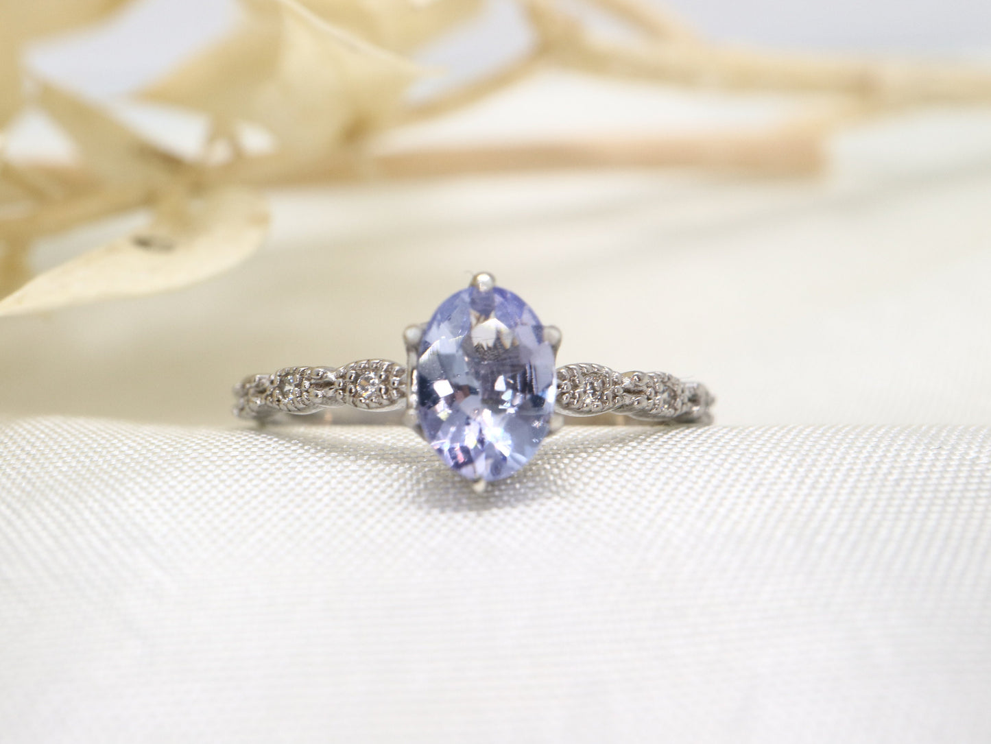 Sterling silver  tanzanite ring, Vintage tanzanite ring, Oval tanzanite engagement ring, Anniversary ring